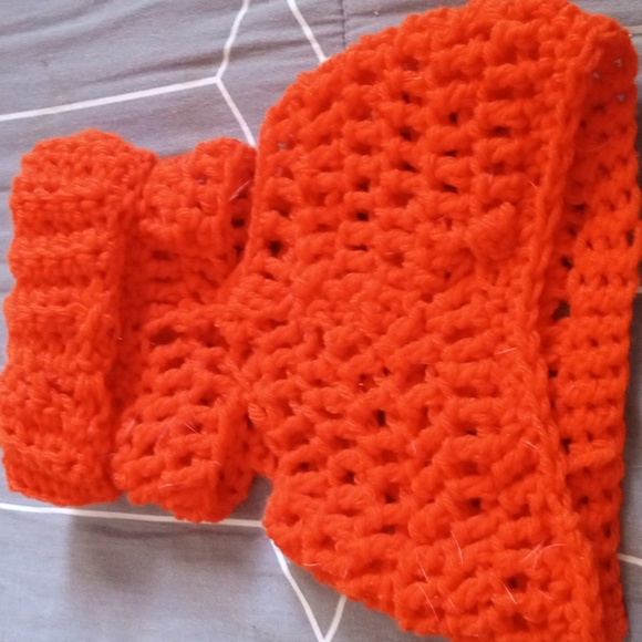 Cat sweaters hand made - Picture 2 of 3